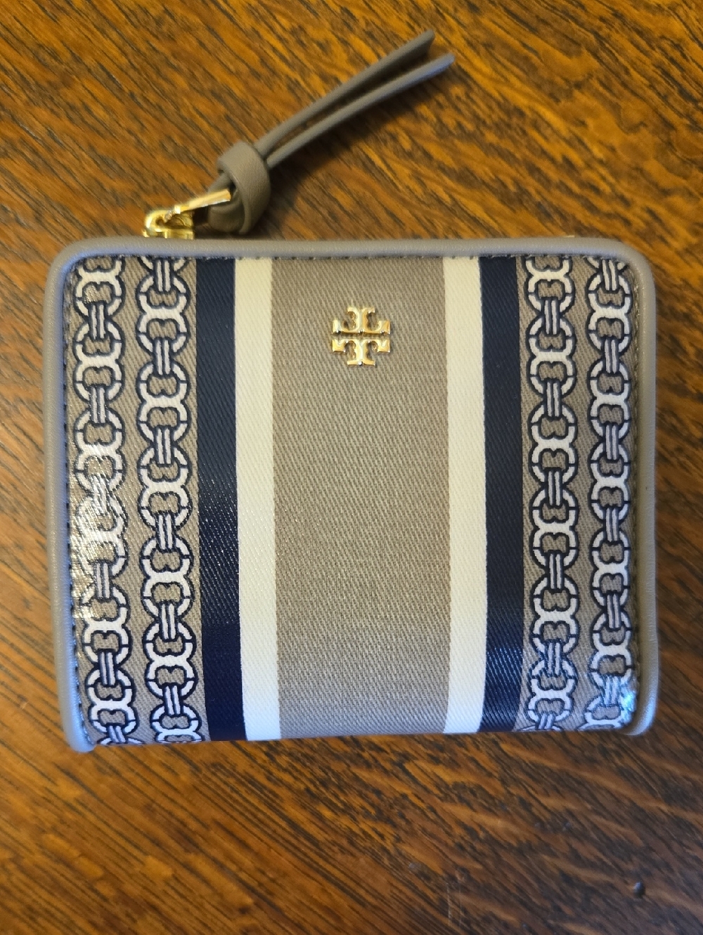 Tory Burch Gemini Link Mini Wallet In French Grey NWT